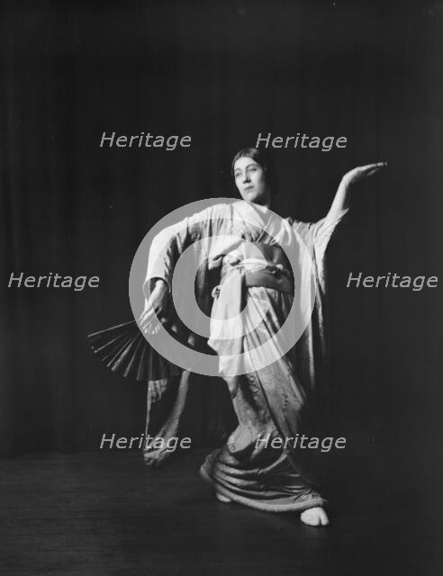 Michio Ito pupils, 1921 June 14. Creator: Arnold Genthe.