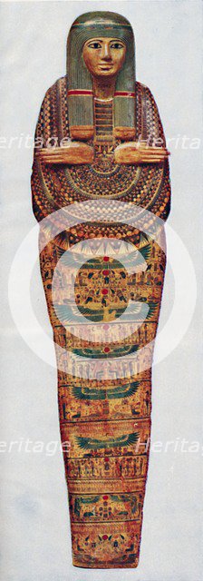 'The Mummy case of a priestess of Ammon-Ra dating from 1600 BC, (c1935). Artist: Unknown.