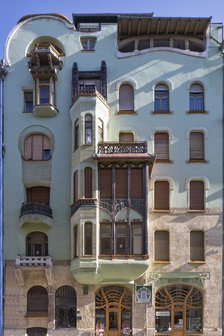 Lakohaz Apartment Hause, Budapest, Hungary, (1903), c2014-2017. Artist: Alan John Ainsworth.