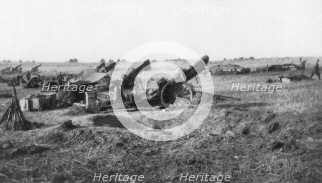 American 155th artillery battery, south of Soissons, France, 18 July 1918. Artist: Unknown