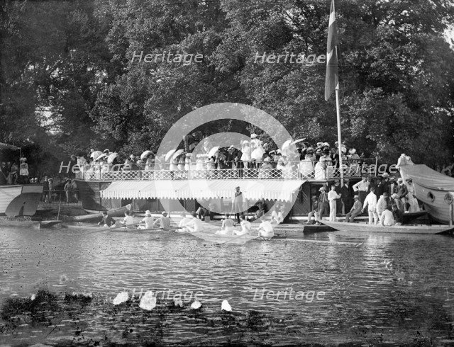 Rowing crew preparing for a boat race, watched by spectators, Oxford, Oxfordshire, c1860-c1922. Artist: Henry Taunt