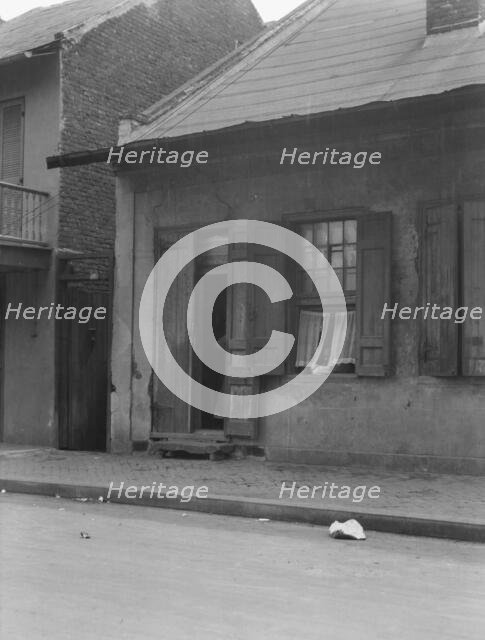 House in the French Quarter, New Orleans, between 1920 and 1926. Creator: Arnold Genthe.