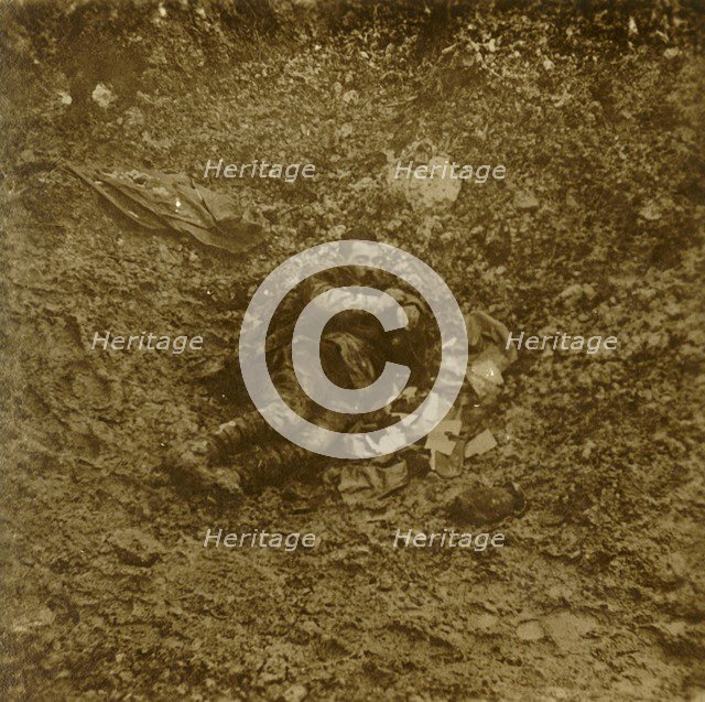 Dead German soldier, Verdun, northern France, c1914-c1918. Artist: Unknown.