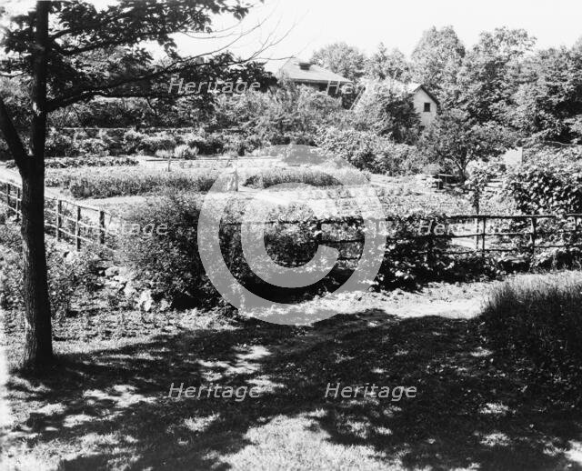 "Chelmsford," Elon Huntington Hooker house, Greenwich, Connecticut. Vegetable garden, c1914. Creator: Frances Benjamin Johnston.