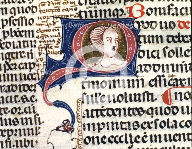 Face of a lady, illuminated initial letter of 'Decretals' (Liber sextus decretalium cum Apparatu …