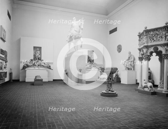 Italian Renaissance court, Museum of Fine Arts, Boston, Mass., c.between 1910 and 1920. Creator: Unknown.