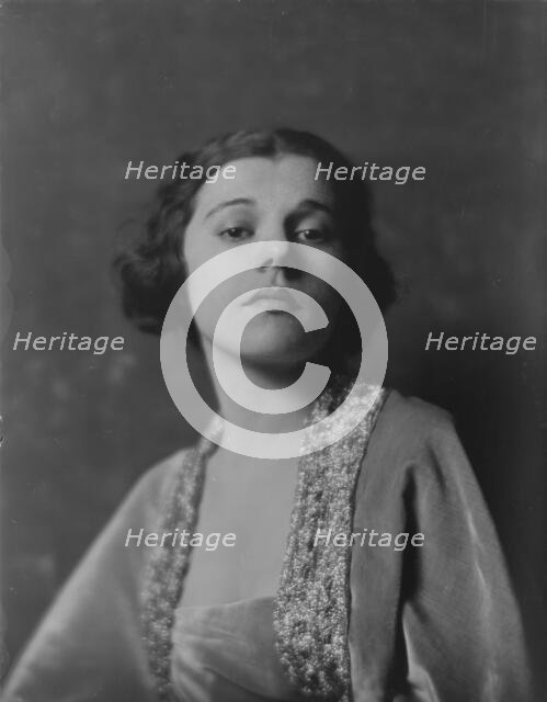 Gervais, Blanche, Miss, portrait photograph, not before 1916. Creator: Arnold Genthe.