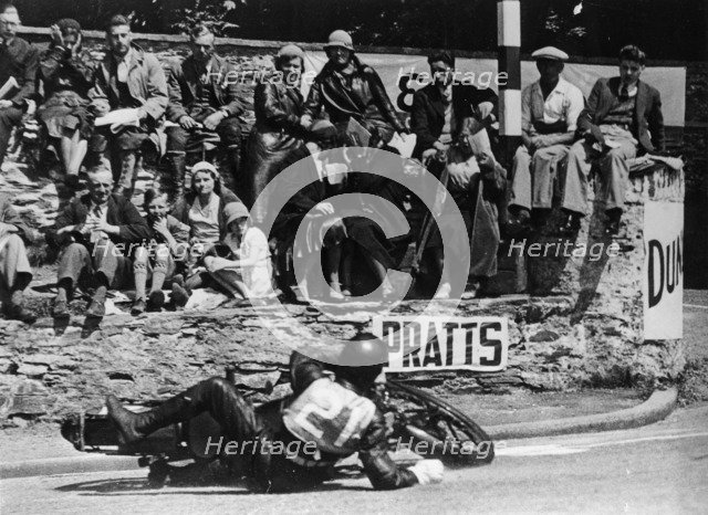 Wal Handley at the Junior TT, Isle of Man, 1933. Artist: Unknown