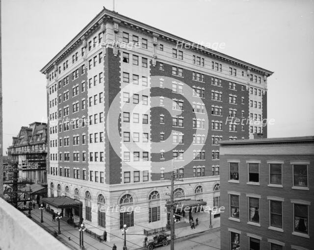 Hotel Utica, Utica, N.Y., between 1905 and 1915. Creator: Unknown.