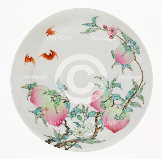 Dish with Peaches and Bats, Qing dynasty (1644-1911), Yongzheng reign mark and period (1723-1735). Creator: Unknown.