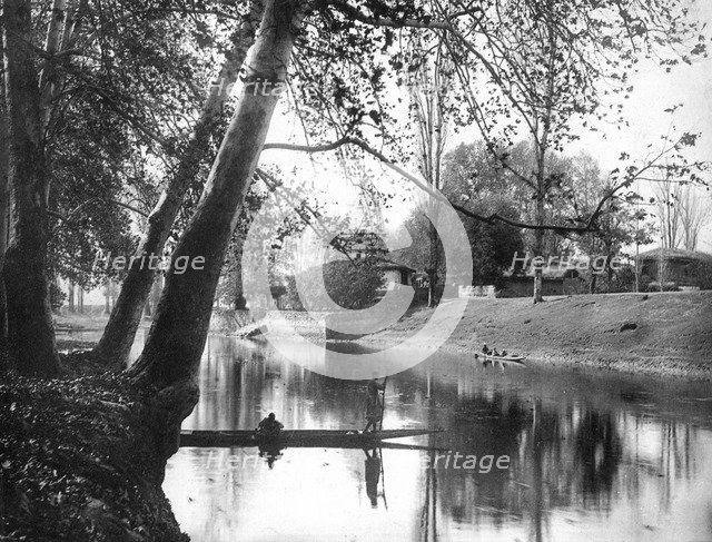 Chinar Bagh in the autumn, Kashmir, India, early 20th century.Artist: F Bremner