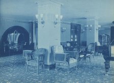 Willard Hotel lounge, between1901 and 1910. Creator: Frances Benjamin Johnston.