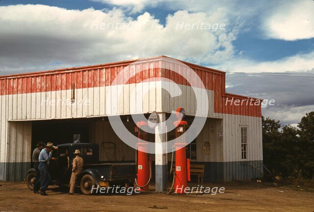 Filling station and garage at Pie Town, New Mexico, 1940. Creator: Russell Lee.