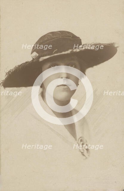 Dorothy Broad, 1915-1919. (O.048935) Creator: Anderson's Studio.