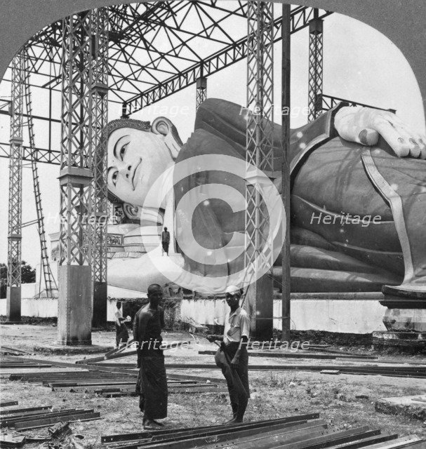 Giant recumbent figure of Buddha, Pegu, Burma, 1908. Artist: Stereo Travel Co