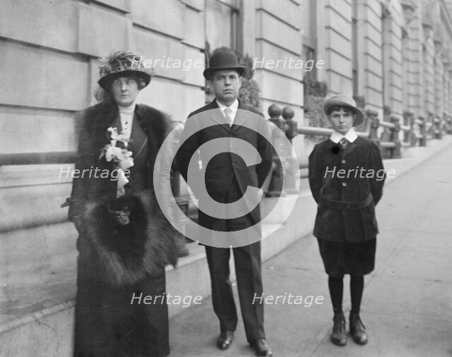 William Purnell Jackson, Senator From Maryland, with Mrs. Jackson And Son, 1912. Creator: Harris & Ewing.