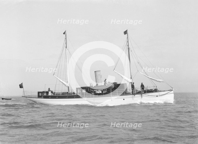 The steam yacht 'Mirel' under way, 1914. Creator: Kirk & Sons of Cowes.