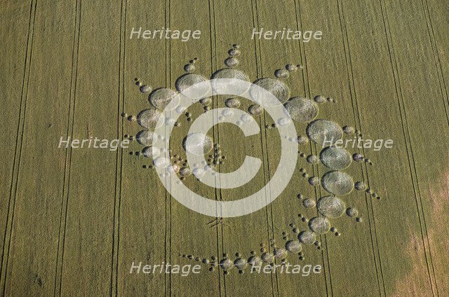 Crop circles, Stonehenge Down, Wiltshire, 1996. Artist: EH/RCHME staff photographer