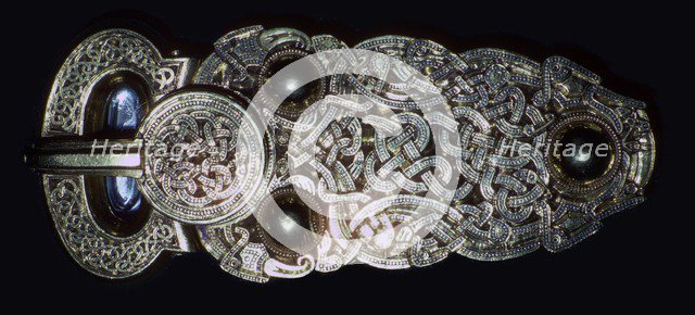 Gold belt buckle fom the ship-burial at Sutton Hoo, Suffolk, early 7th century.