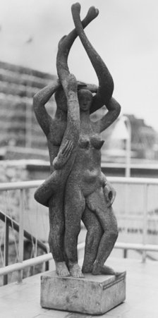 'Root Bodied Forth', sculpture by Mitzi Cunliffe, Festival of Britain, South Bank, London, 1951. Artist: Unknown.