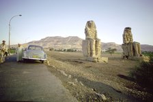 Roadside view of the Colossi of Memnon, Luxor Thebes), Egypt. Artist: Tony Evans