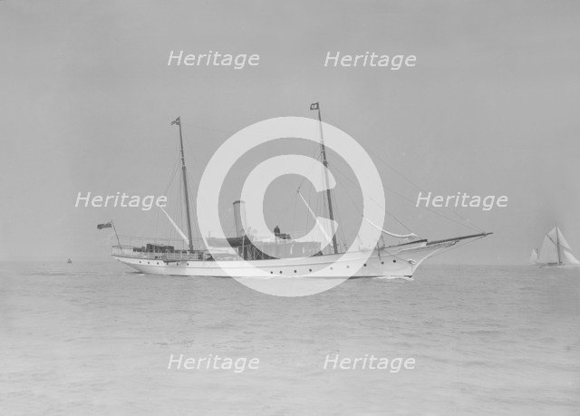 The steam yacht 'Branwyn' under way, 1911. Creator: Kirk & Sons of Cowes.