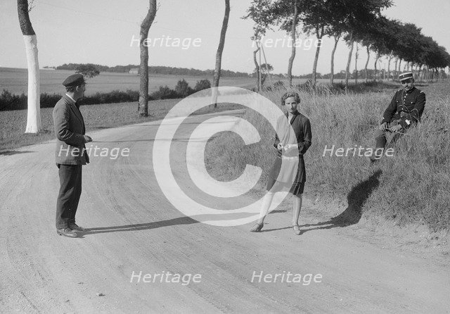British racing driver Ruth Urquhart Dykes at the Boulogne Motor Week, St Martin, France, 1928. Artist: Bill Brunell.