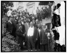 President Taft with members of Notification Committee, between 1910 and 1920. Creator: Harris & Ewing.