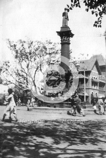 Parsee's memorial fountain, Mumbai, India, c1918. Artist: Unknown