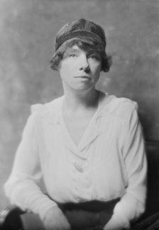 Mrs. Jack London, portrait photograph, 1918 Apr. 19. Creator: Arnold Genthe.