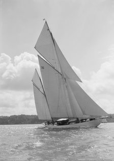 The 105 ft ketch 'Thendara' sailing upwind. 1939. Creator: Kirk & Sons of Cowes.