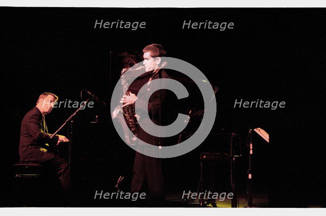 Curtis Stigers, Harlequin Theatre, Redhill, 2004.  Artist: Brian O'Connor.