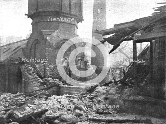 'Quelques Points de Chute; Hopital Broca, rue Broca, no 111: torpille d'avion de..., 1918. Creator: Unknown.