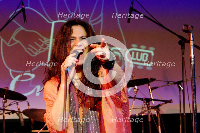 Sari Schorr, Hawth, Crawley, West Sussex, April 16, 2017. Artist: Brian O'Connor.