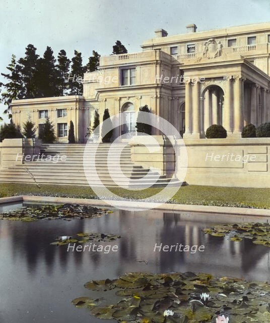 "Uplands," Charles Templeton Crocker house, 400 Uplands Drive, Hillsborough, California, 1917. Creator: Frances Benjamin Johnston.