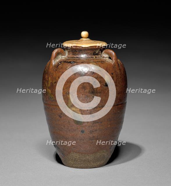 Tea Caddy, 18th century. Creator: Unknown.