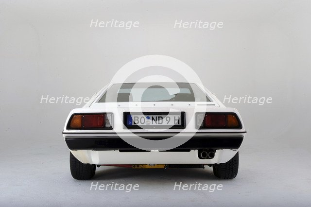 Lotus Esprit 1977 from the James Bond film The Spy Who Loved Me. Artist: Simon Clay.