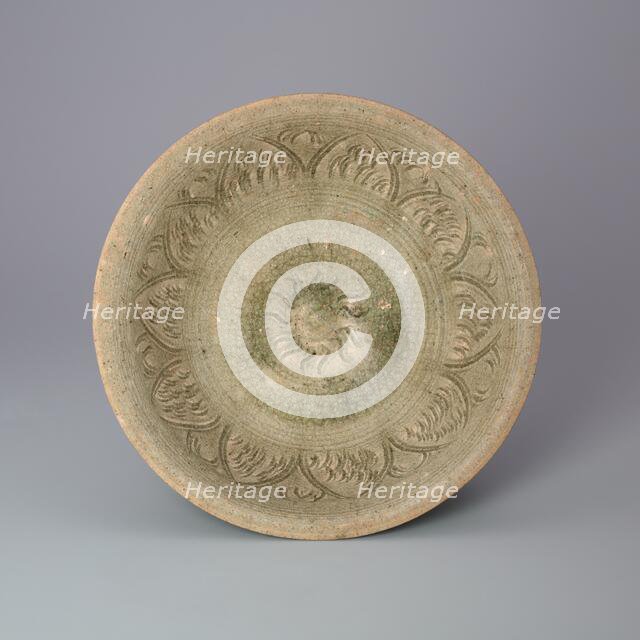 Sawankhalok Ware Stem Bowl with Incised Lotus Petal Design, 15th century. Creator: Unknown.