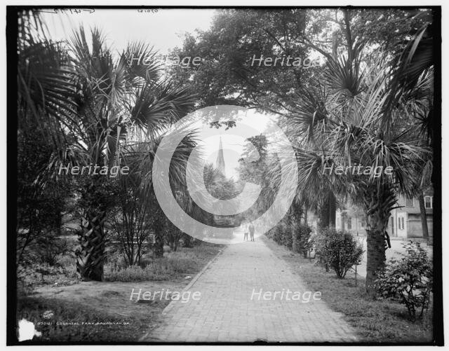 Colonial Park, Savannah, Ga., c1907. Creator: Unknown.