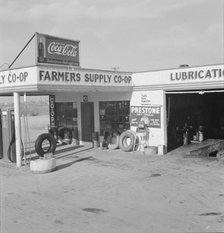Farmers' supply co-op, Nyssa, Malheur County, Oregon, 1939. Creator: Dorothea Lange.