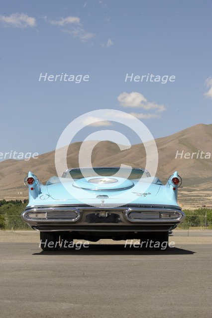 Chrysler Imperial 1957 ex Howard Hughes. Artist: Simon Clay.