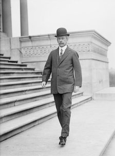 Lippitt, Henry Frederick, Senator from Rhode Island, 1911-1917, 1914. Creator: Harris & Ewing.