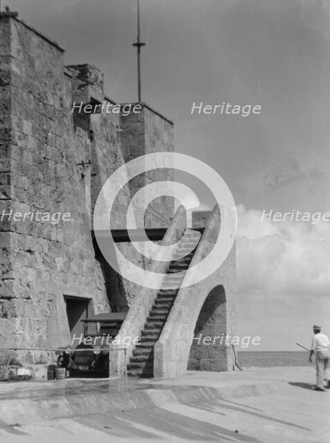 Travel views of Cuba and Guatemala, between 1899 and 1926. Creator: Arnold Genthe.