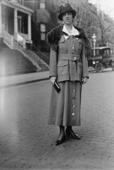 Mrs. Henry T. Bull, 1918. Creator: Harris & Ewing.