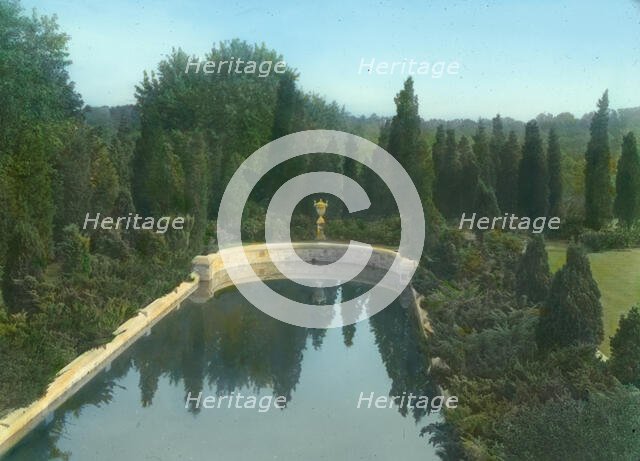 "Killenworth," George Dupont Pratt house, Glen Cove, New York, c1915. Creator: Frances Benjamin Johnston.