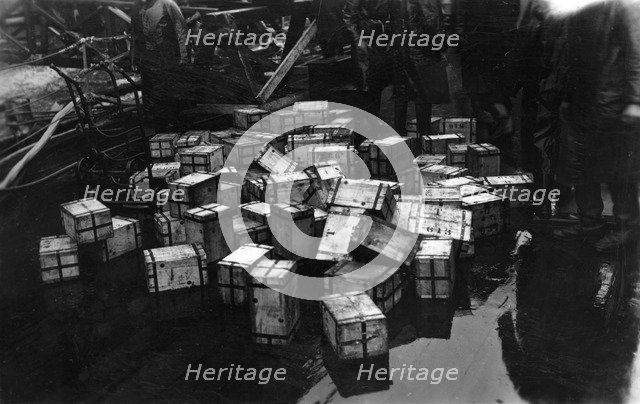 Transportation of £14,000,000 of bullion on the British battleship HMS 'Malaya', 1940. Artist: Unknown