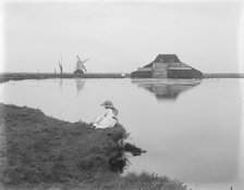 Walton Tide Mill, Mill Lane, Walton-on-the-Naze, Frinton and Walton, Tendring, Essex, pre 1922. Creator: HES Simmons.