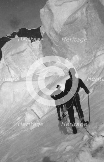 Climbing Mt. McKinley, between c1900 and 1923. Creator: Unknown.