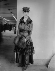 Mrs. W.K. Vanderbilt, between c1915 and c1920. Creator: Bain News Service.