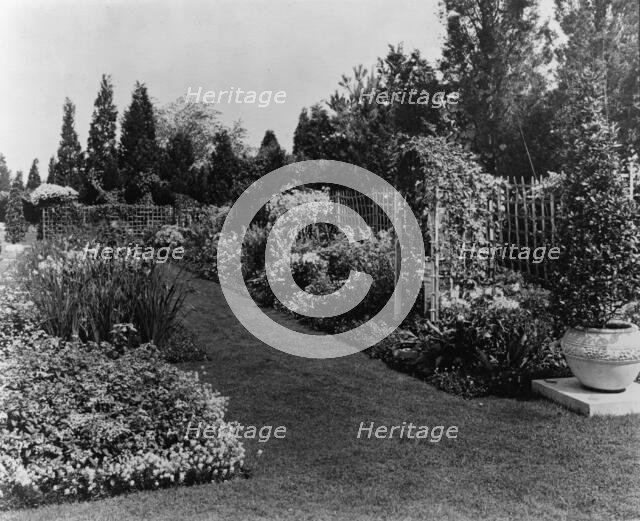 "Beacon Hill House," Arthur Curtiss James house, Newport, Rhode Island, 1917. Creator: Frances Benjamin Johnston.